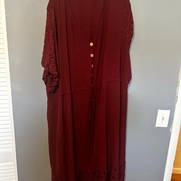 BloomChic Dresses & Skirts - BloomChic Burgundy Maxi Dress with Button Front